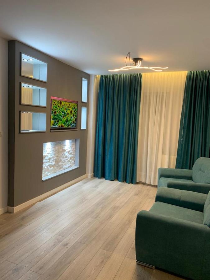 Doftana Apartaments Teşila Eksteriør bilde